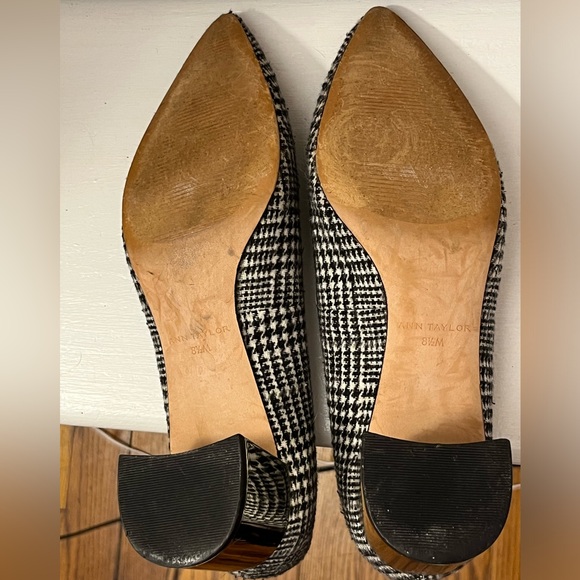 Ann Taylor EUC 8 & 1/2 - Black & White Tweed Print Leather Pumps - Picture 10 of 13